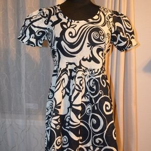 🌵Knee Dress Size S Capacity Cream Black COTTON 🌵